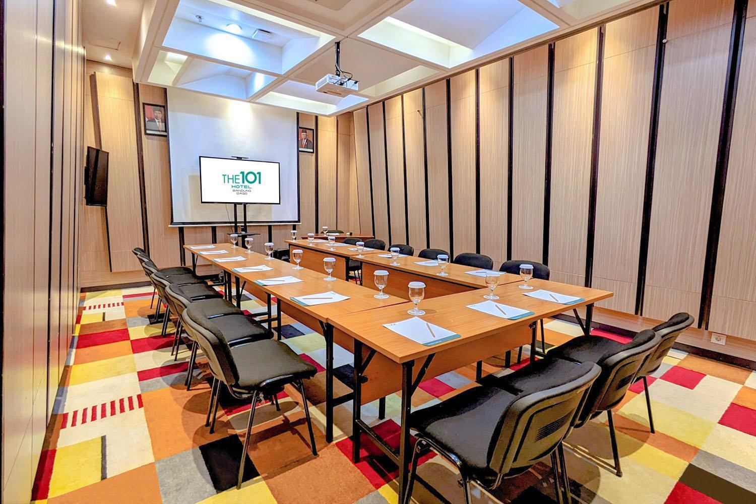 The 1O1 Bandung Dago Hotel Kültér fotó